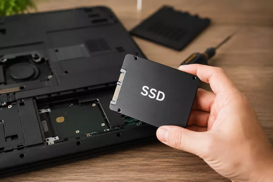 SSD deixa o notebook mais rápido? Entenda quando vale fazer o upgrade