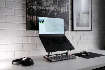 Acessórios que aumentam vida útil do notebook em Londrina